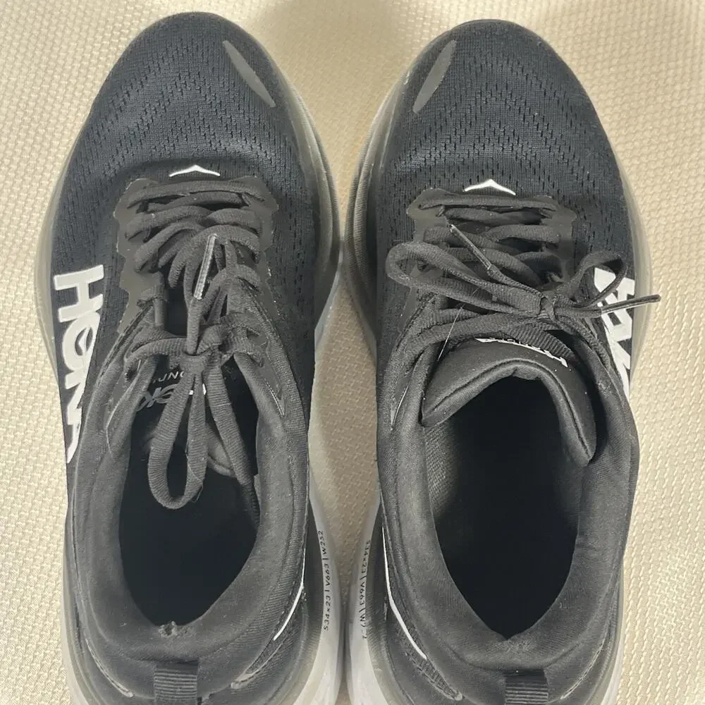 Hoka One One hoka one